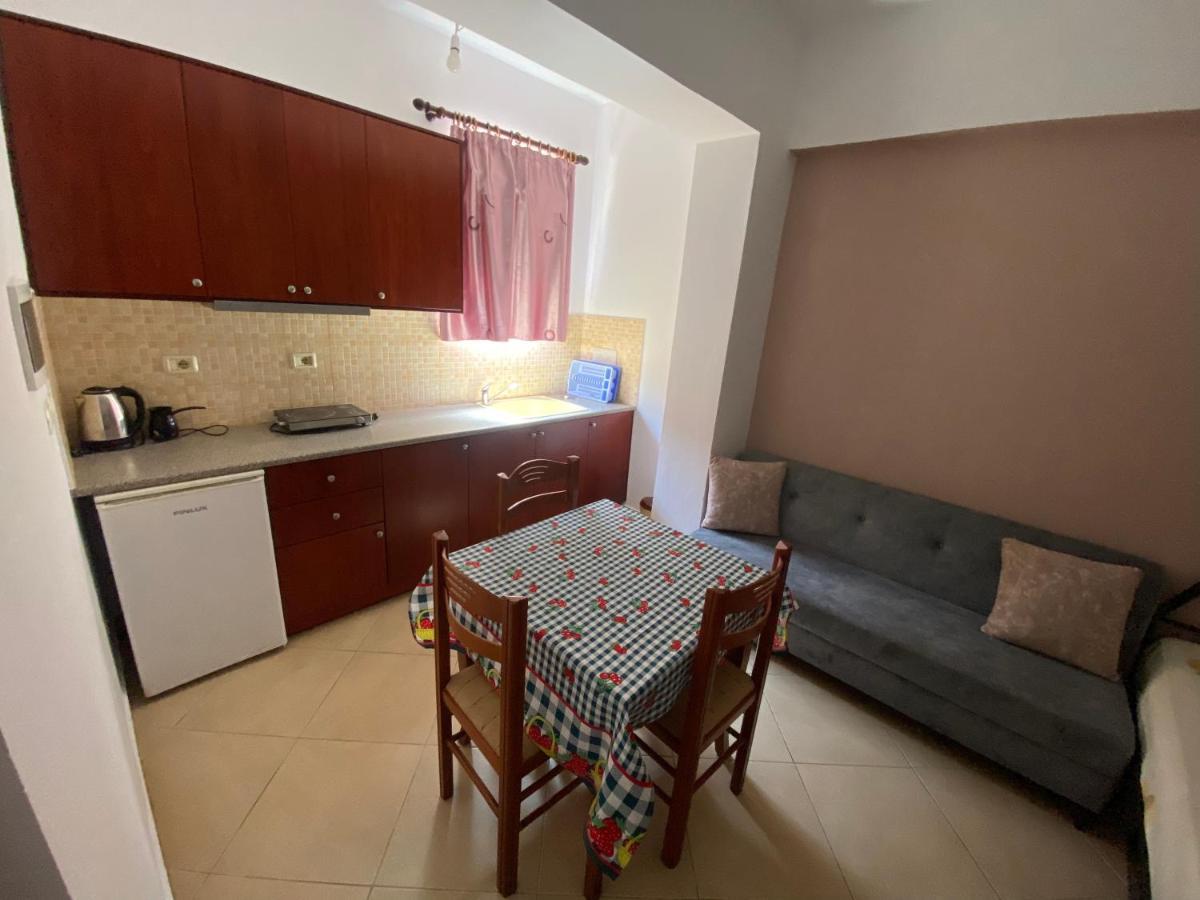 Resol Hotel Ksamil Esterno foto