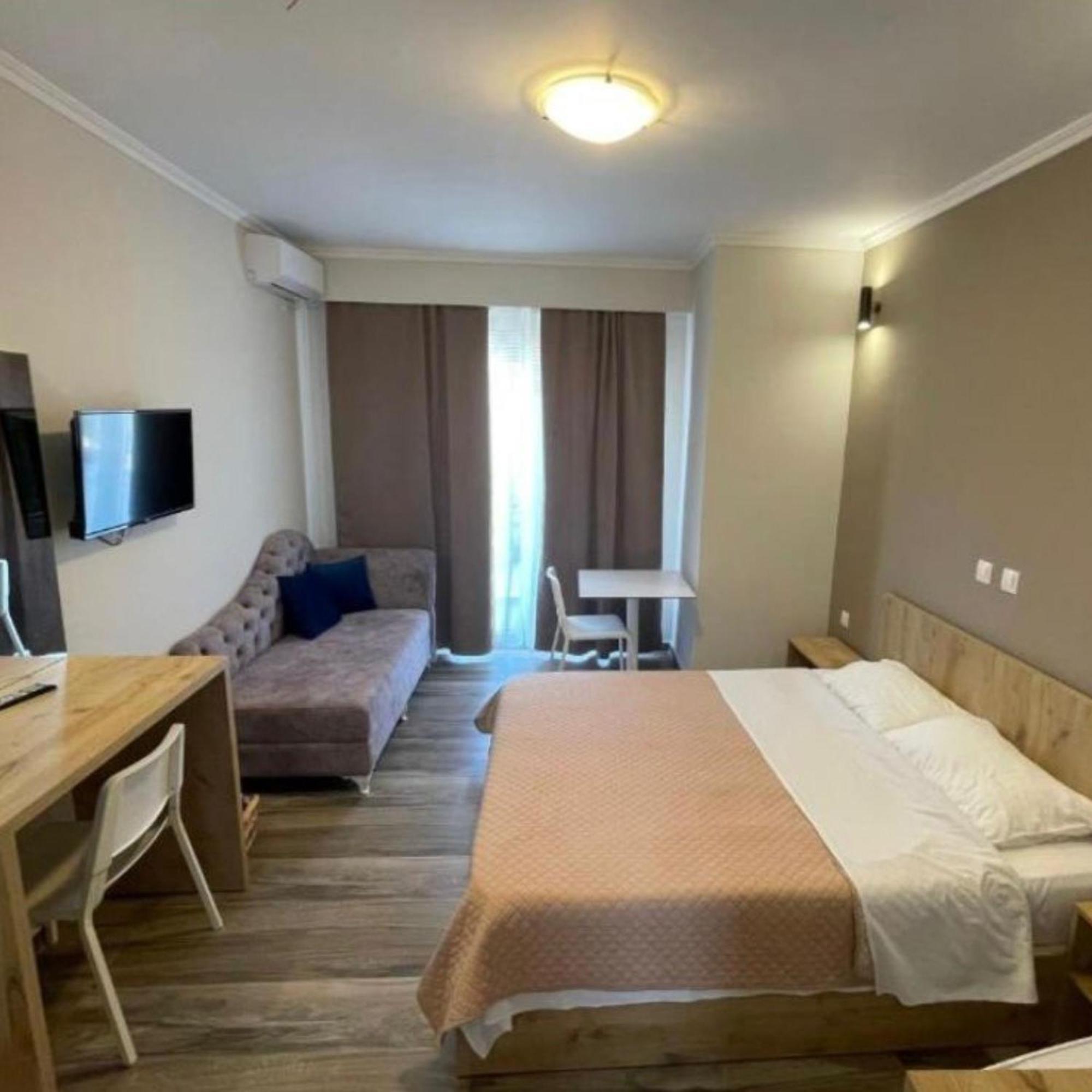Resol Hotel Ksamil Esterno foto