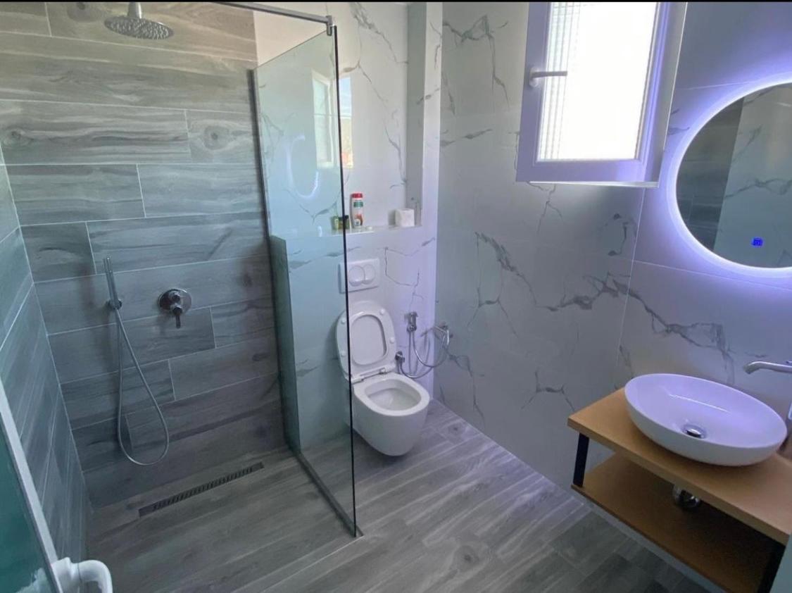 Resol Hotel Ksamil Esterno foto