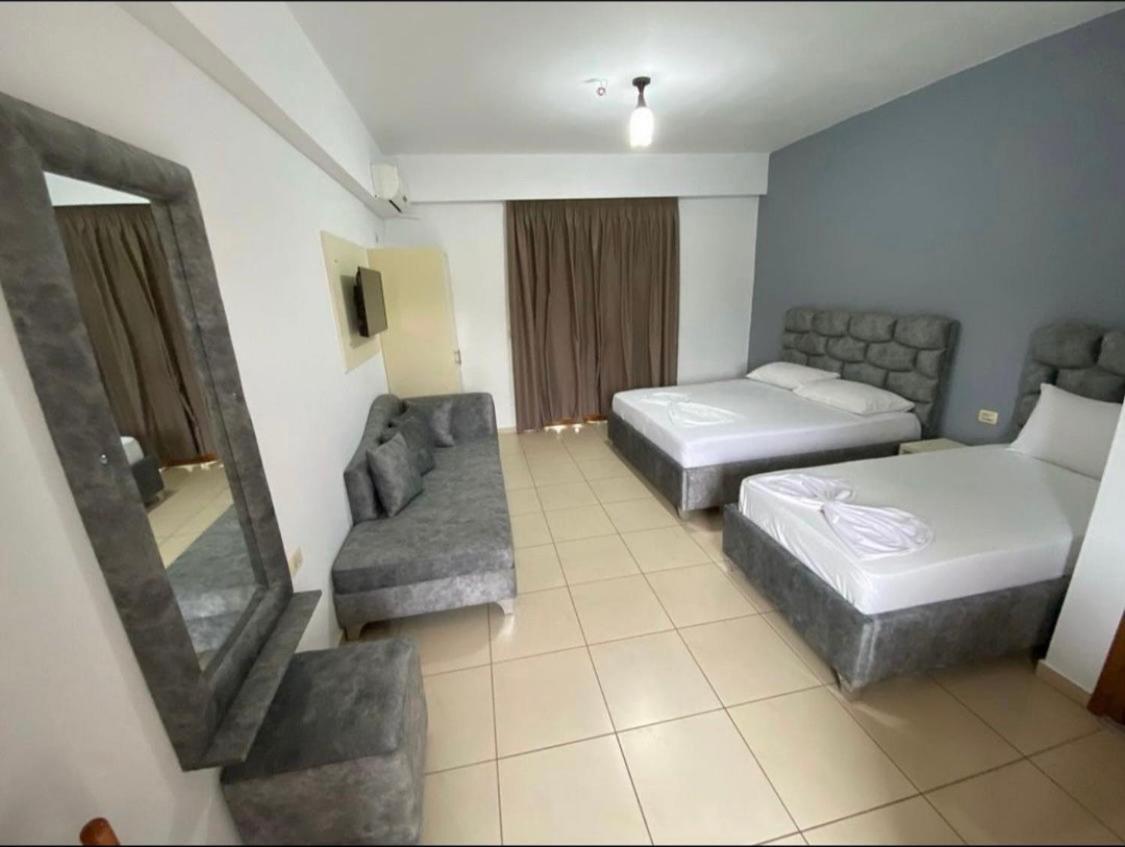 Resol Hotel Ksamil Esterno foto